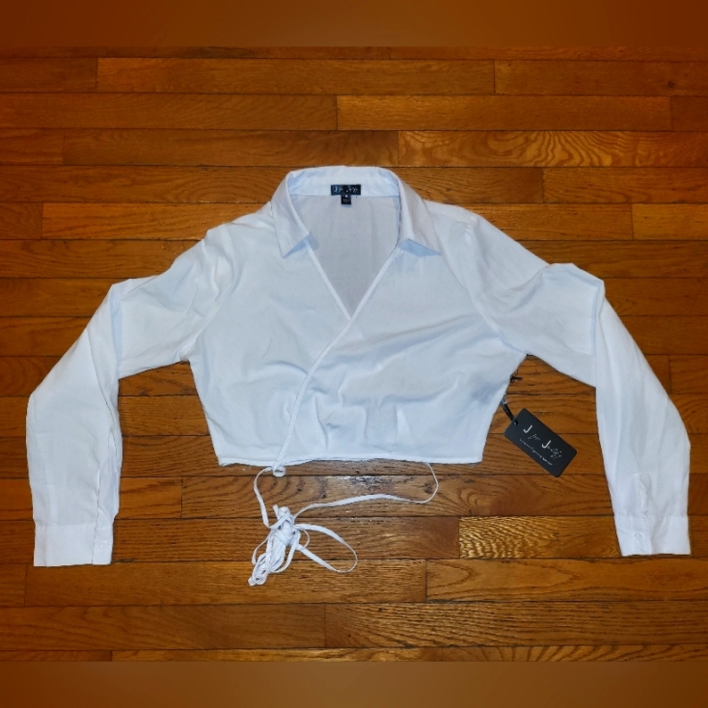 J for Justify White Wrap Crop